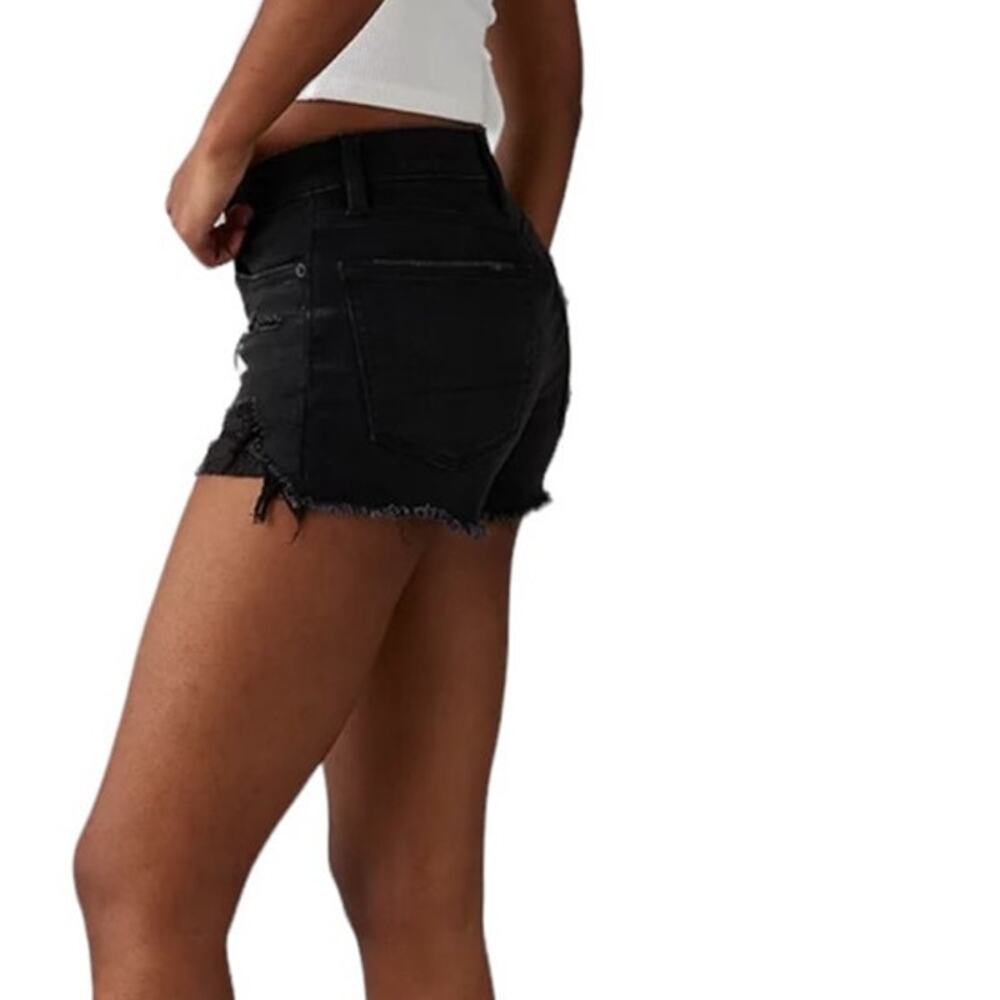 American Eagle Next Level Black Distressed Frayed Hem Denim Shorts Size 6 - Picture 12 of 12